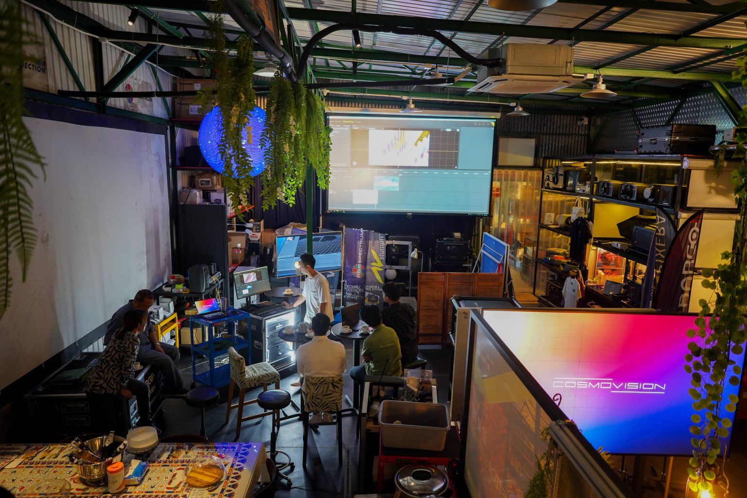 Av Stumpfl Pixera Cosmovision